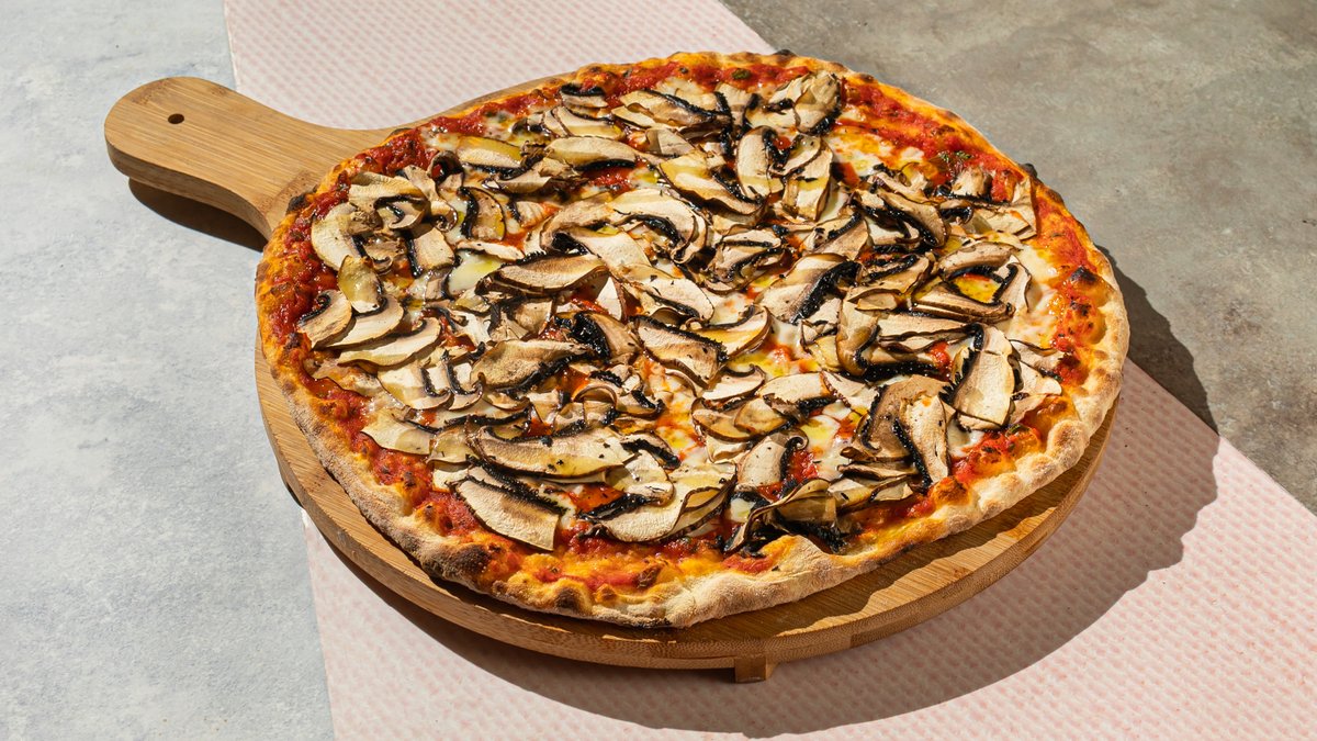 Pizza Funghi e Tartufo — tikra itališka pica iš Pizza Marinara