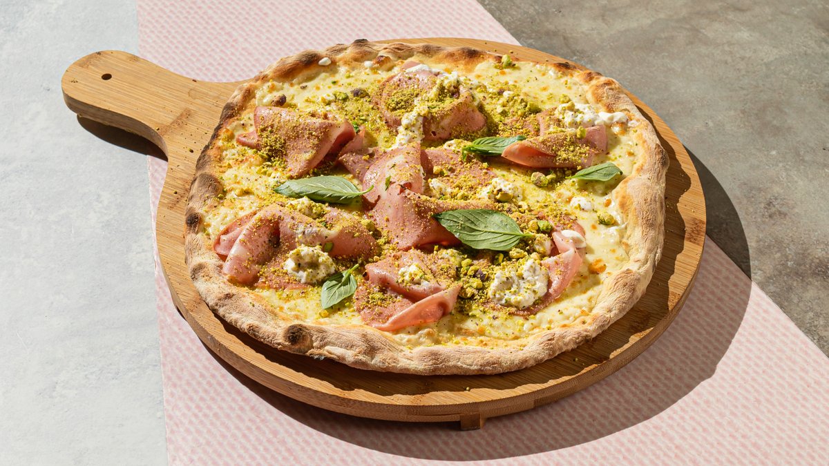 Pizza Mortadella — tikra itališka pica iš Pizza Marinara