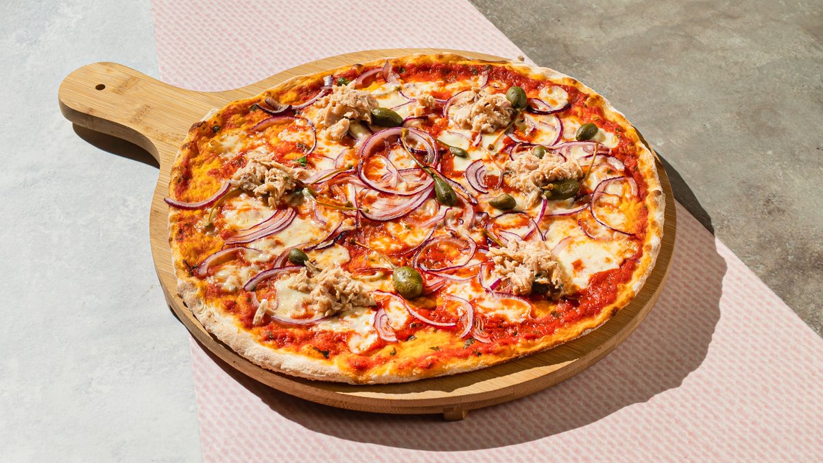 Pizza Tonno — tikra itališka pica iš Pizza Marinara